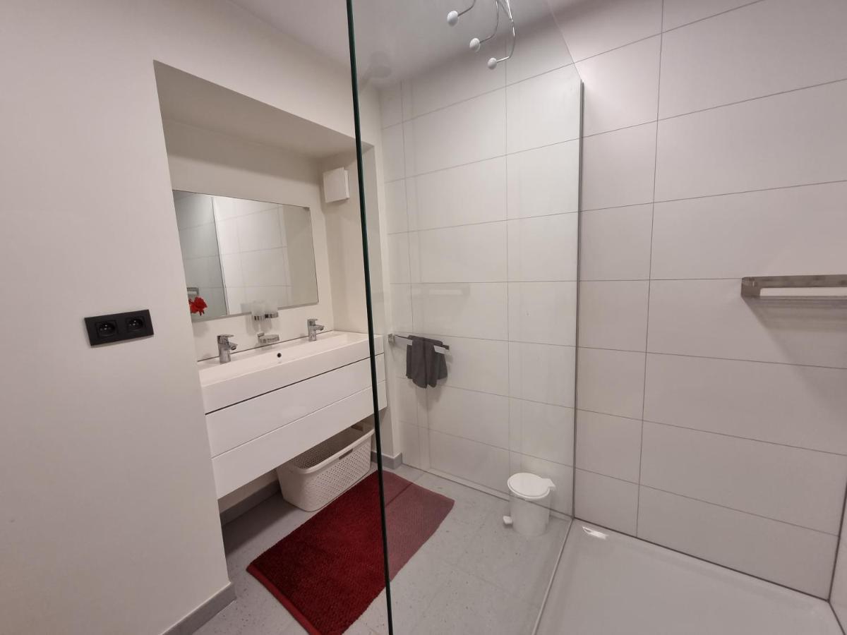 Susberg 3 Luxe Verblijf Met Zwembad En Sauna NeerNeerpelt Eksteriør bilde